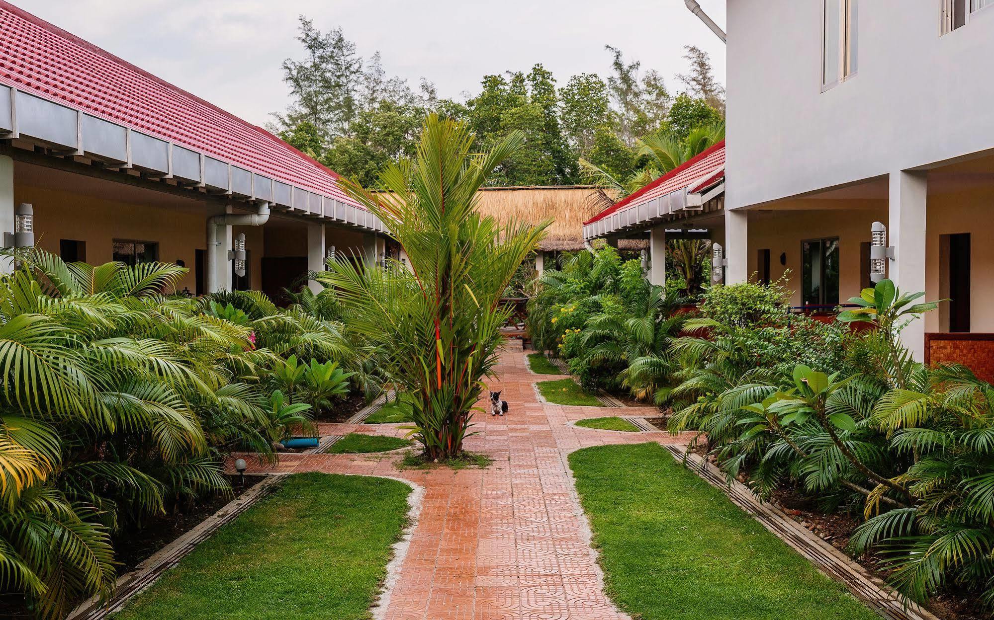 Spayhiti Sihanoukville Bagian luar foto