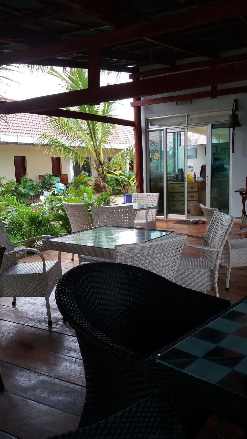 Spayhiti Sihanoukville Bagian luar foto